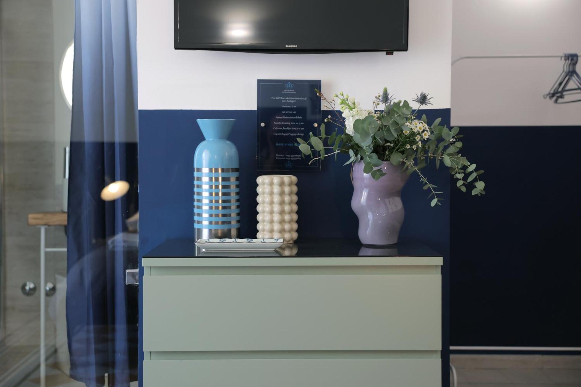 Salotto Borbonico Bed & Breakfast Napoli Bagian luar foto